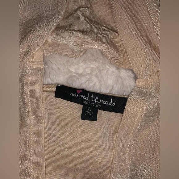 MIXED THREADS Gold Backless Halter L - Picture 2 of 3